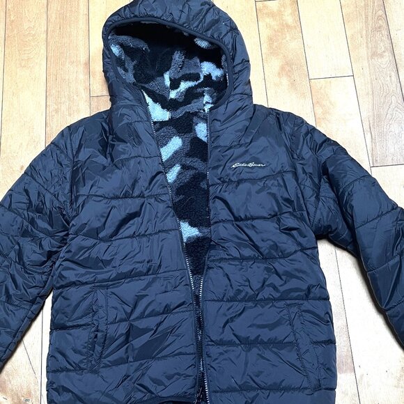NWOT-Eddie Bauer Boys' Reversible CirrusLite Down Hooded Jacket - Picture 2 of 7